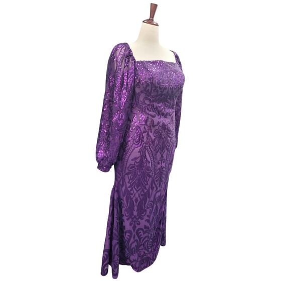 NWT Long Sleeved Patterned Sequin Gown in Purple - Picture 7 of 11